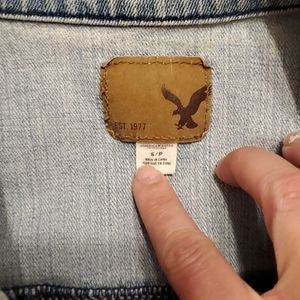 Denim sleeveless jacket